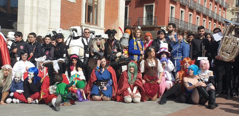 XIV Salón del Cómic y Manga de Castilla y León. DESFILE COSPLAY. Sábado 7 de marzo, 13:30h Plaza Mayor