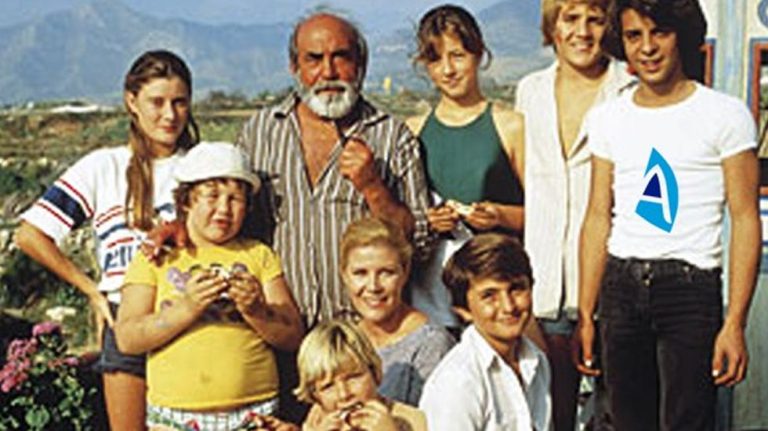 Series de todos nuestros veranos Hoy Verano azul. Recomienda Libros k